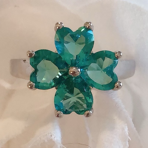 Blue-Green Aquamarine & Silver Ring - Picture 3 of 6